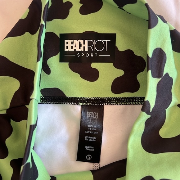 Beach Riot Sport Bike Shorts Leopard Print Green & Black Size Small - Picture 4 of 4